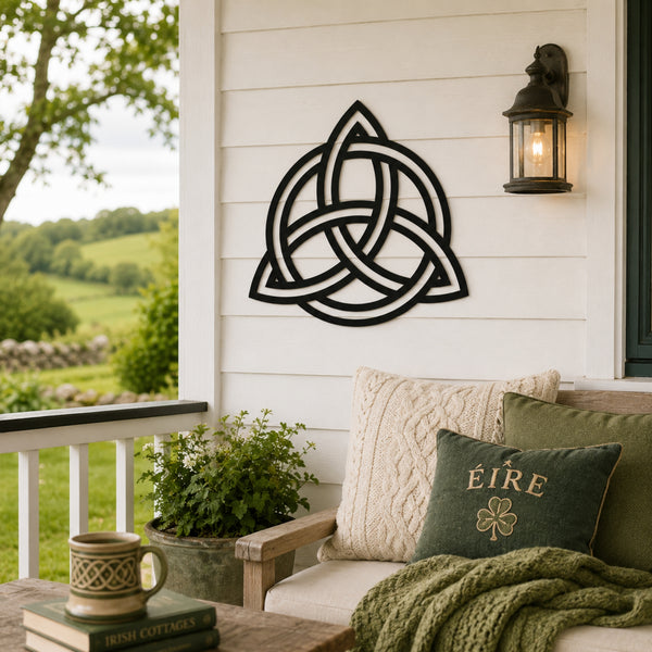 Celtic Trinity Knot Metal Wall Art – Triquetra Decor