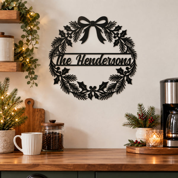 Personalized Christmas Wreath Metal Sign – Custom Family Name Holiday Decor