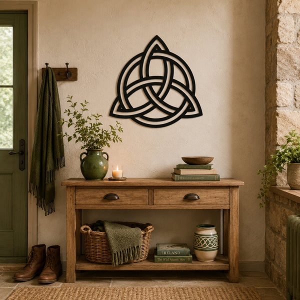Celtic Trinity Knot Metal Wall Art – Triquetra Decor