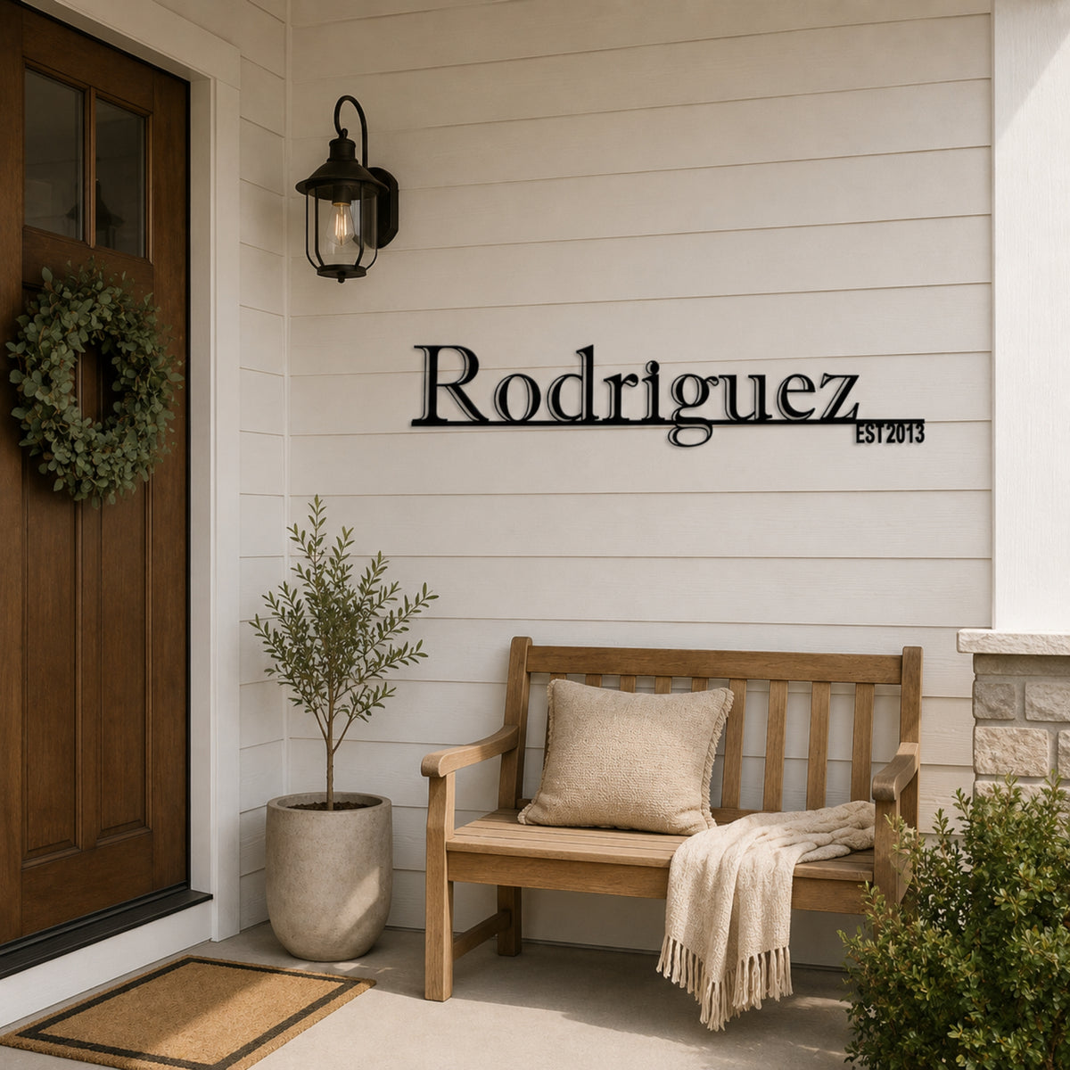 Personalized Family Name Metal Sign with Established Year – Classic Serif Design